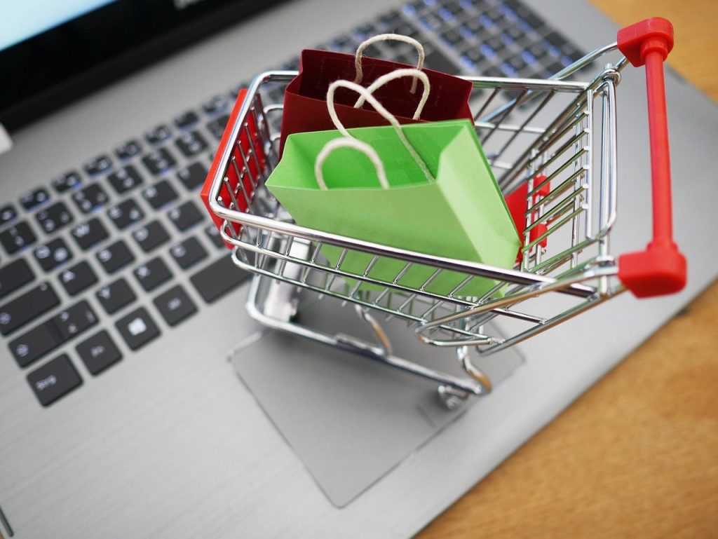 E-Ticaret Nedir? Kapsamlı Başlangıç ve İş Modelleri Rehberi