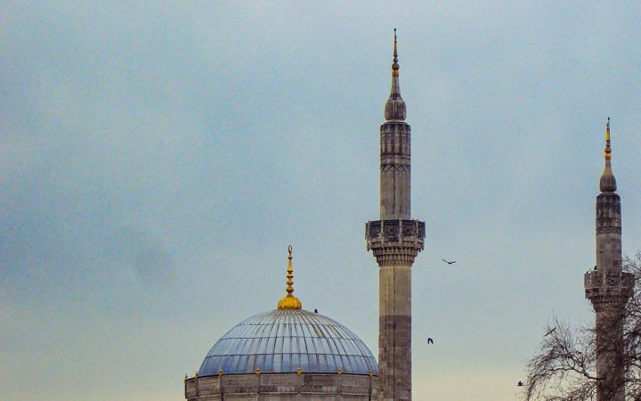 Aşure Günü Nedir? Tarihi, Anlamı ve Malzemeleri