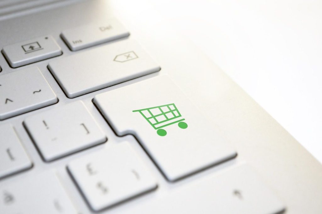 Google Universal Cart Özelliğini Arama ve Gemini’de Başlattı