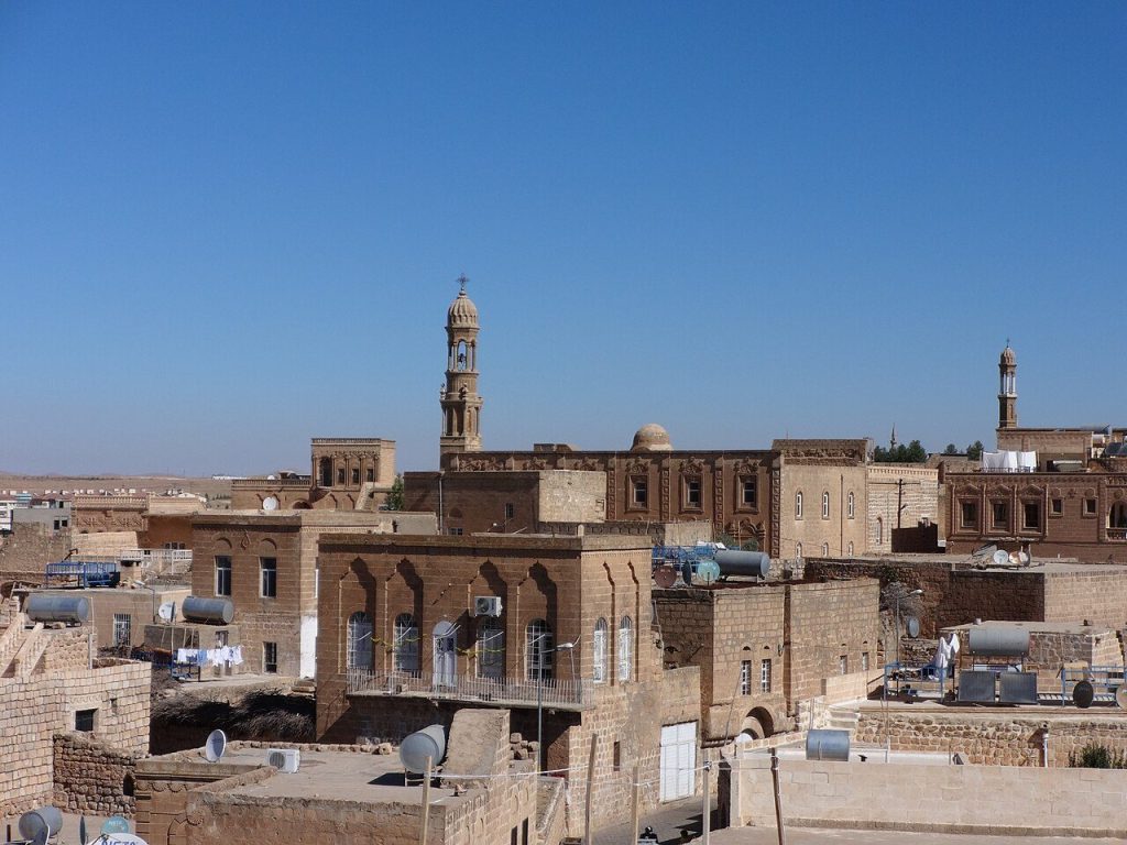 Mardin Gezilecek Yerler: Tarihi Mezopotamya Rehberi