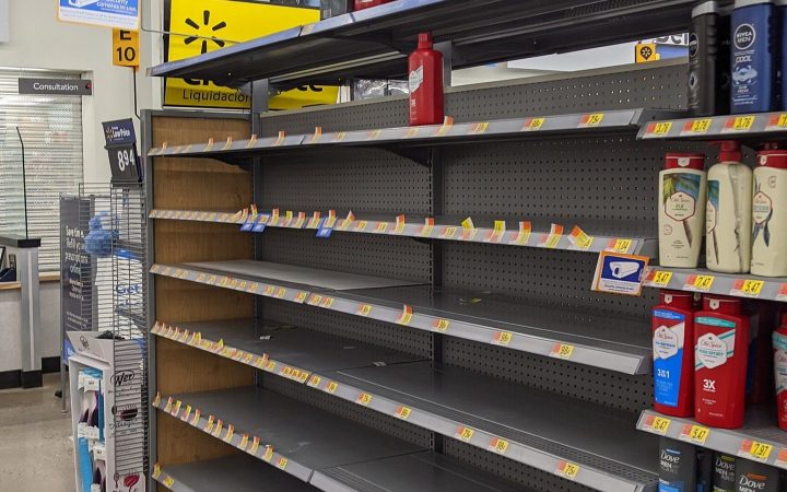 Walmart Yılbaşı Öncesi Ekspres Teslimat ve Yeni Mağaza Teknolojilerini Tanıttı