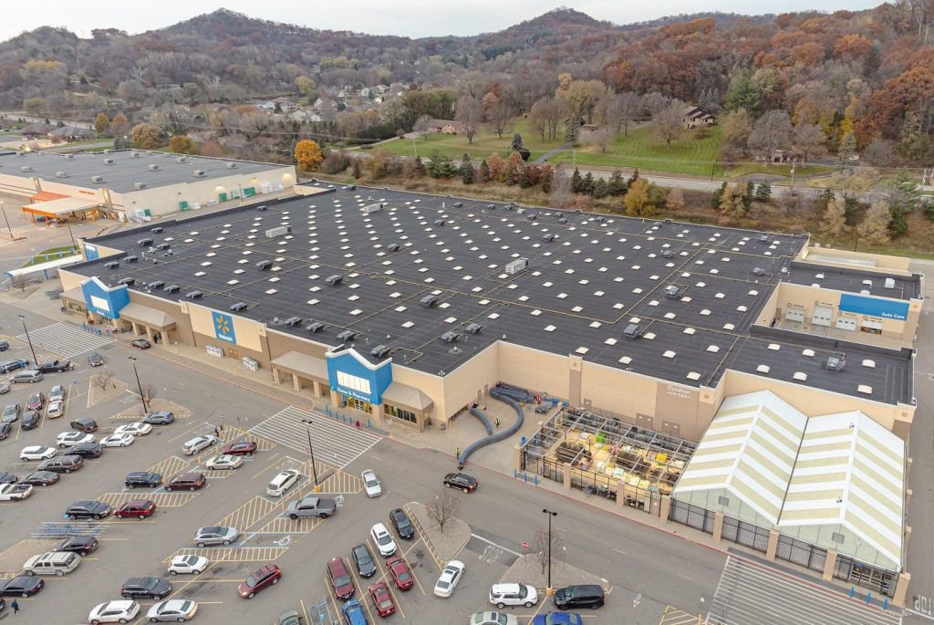 Walmart Yılbaşı Öncesi Ekspres Teslimat ve Yeni Mağaza Teknolojilerini Tanıttı